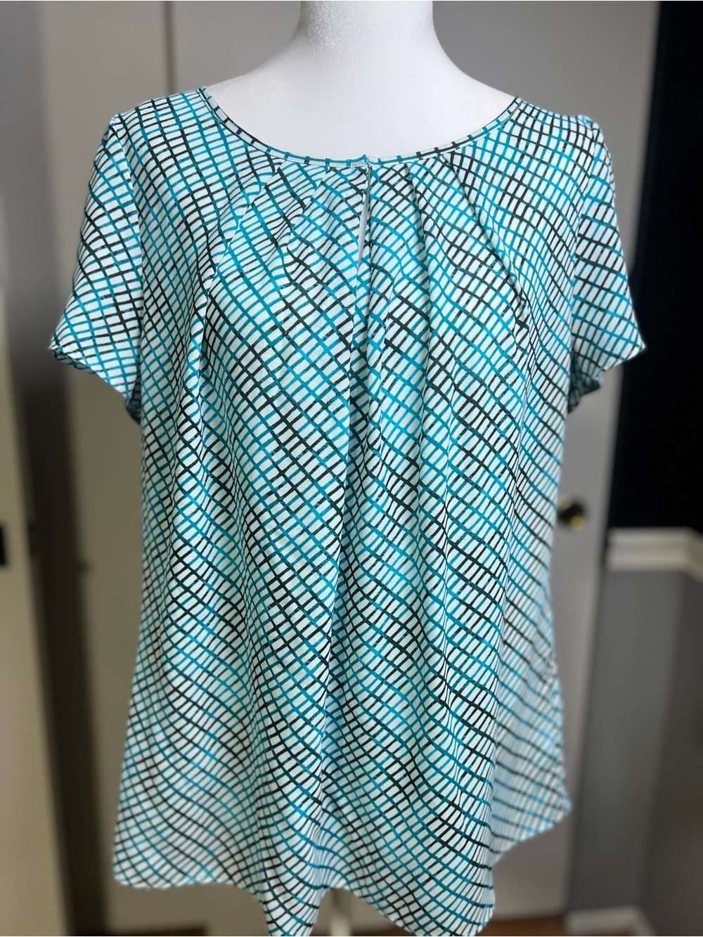 Worthington Teal and White Grid-Pattern Short Sleeve Blouse